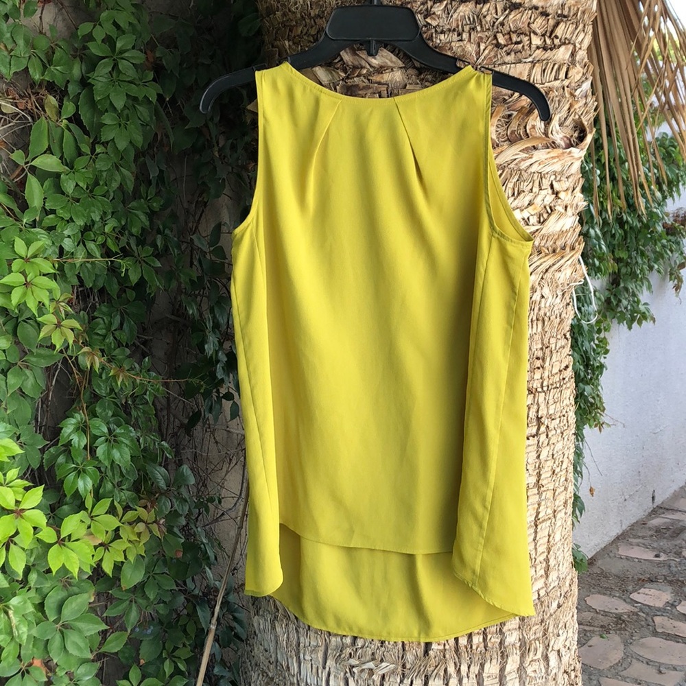 ☀️ MANGO MNG Lime Green blouse top | size 2